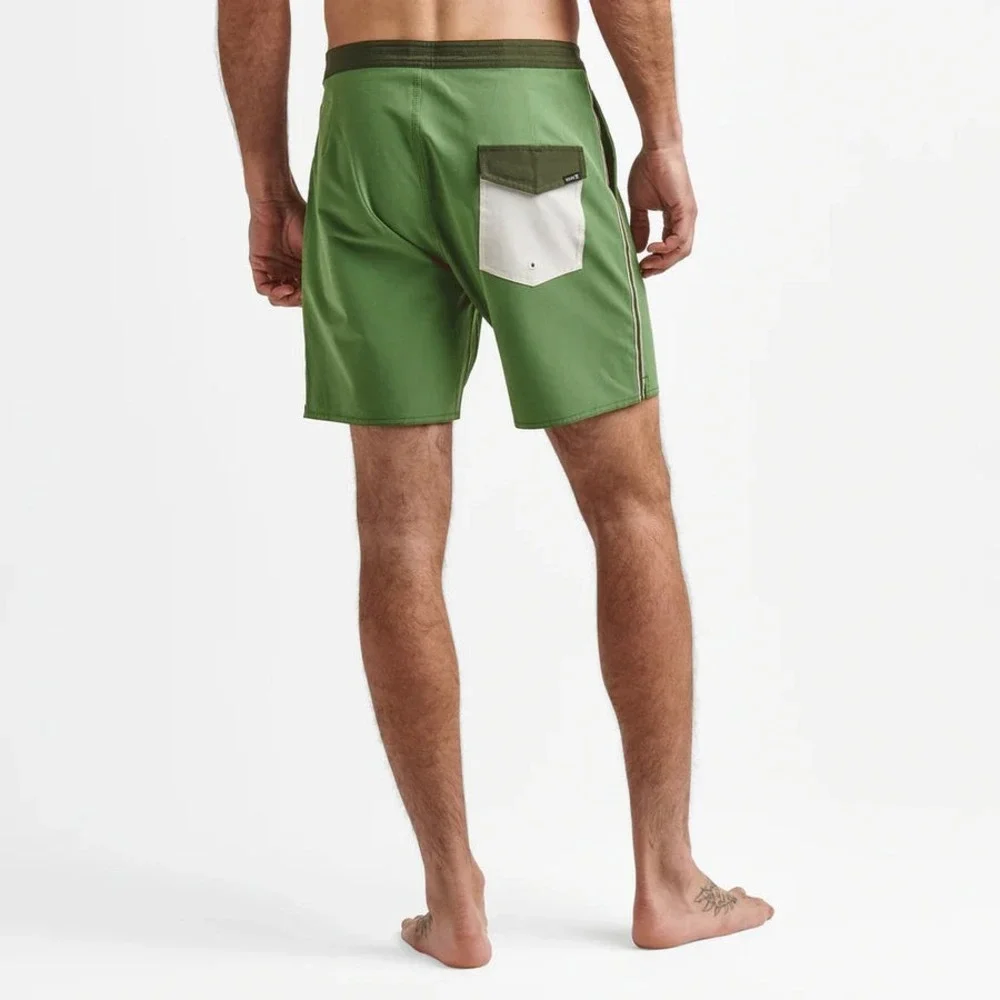 Roark Mens Chiller Mixtape Performance Boardshorts Jungle Green 38W 6.5